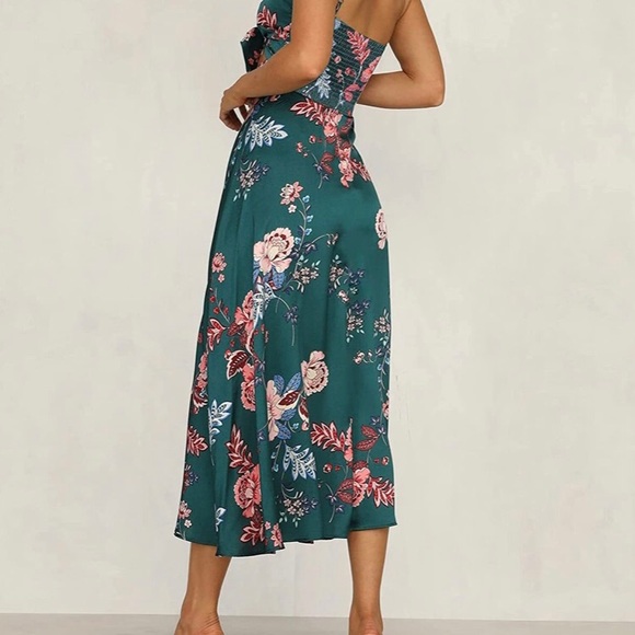 COPY - NWOT Green Floral front tire midi dress - Picture 3 of 3
